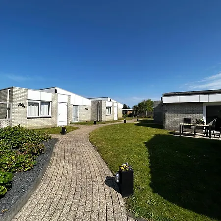Holiday home Noordzee D *